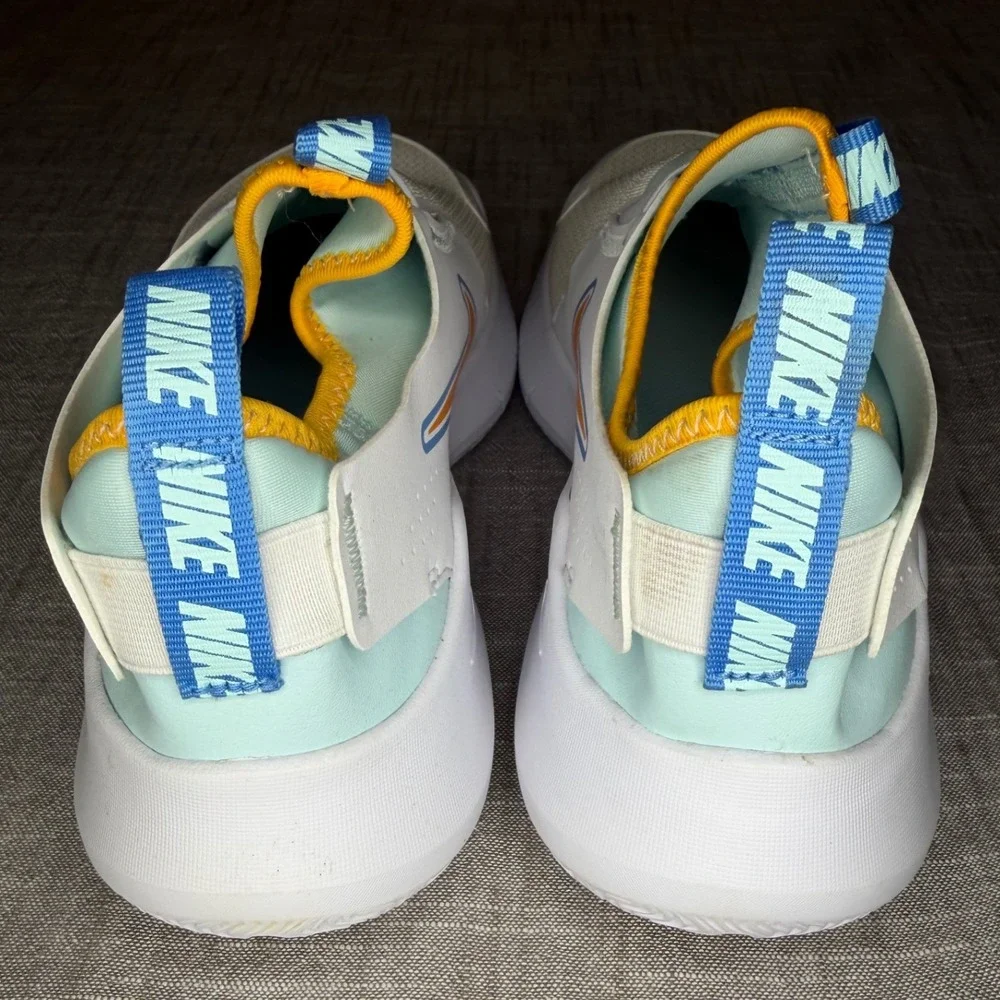 Nike Flex Runner 3 GS White University Blue Slip On Sneakers HJ3495-141 Size 7Y